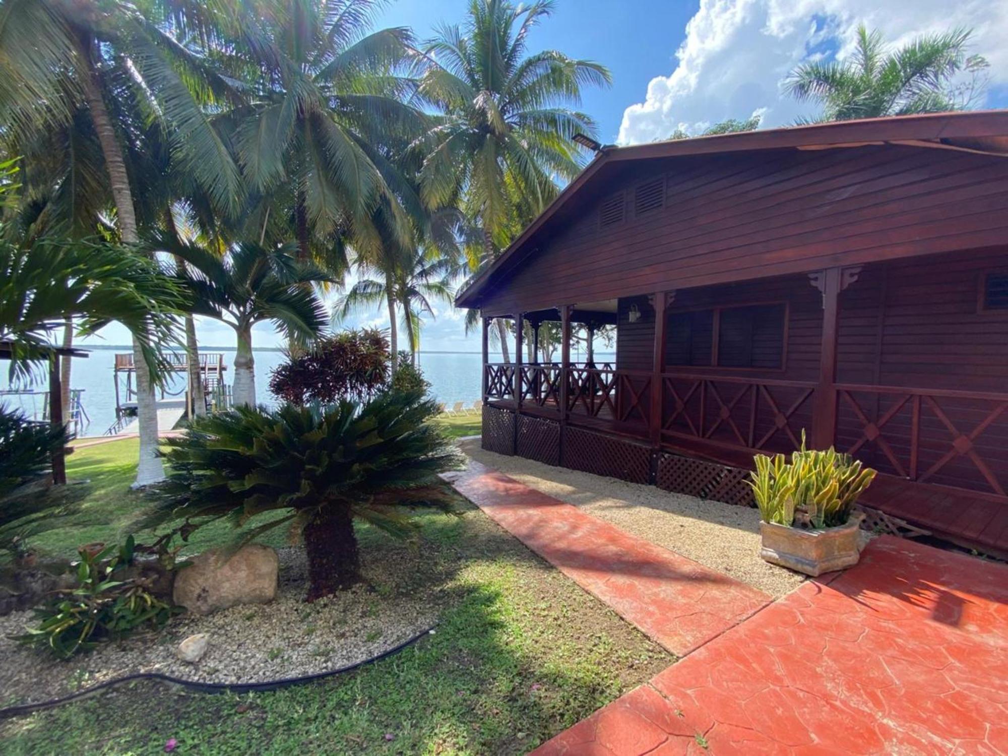 Coras Place Bacalar Lagoon Front Экстерьер фото