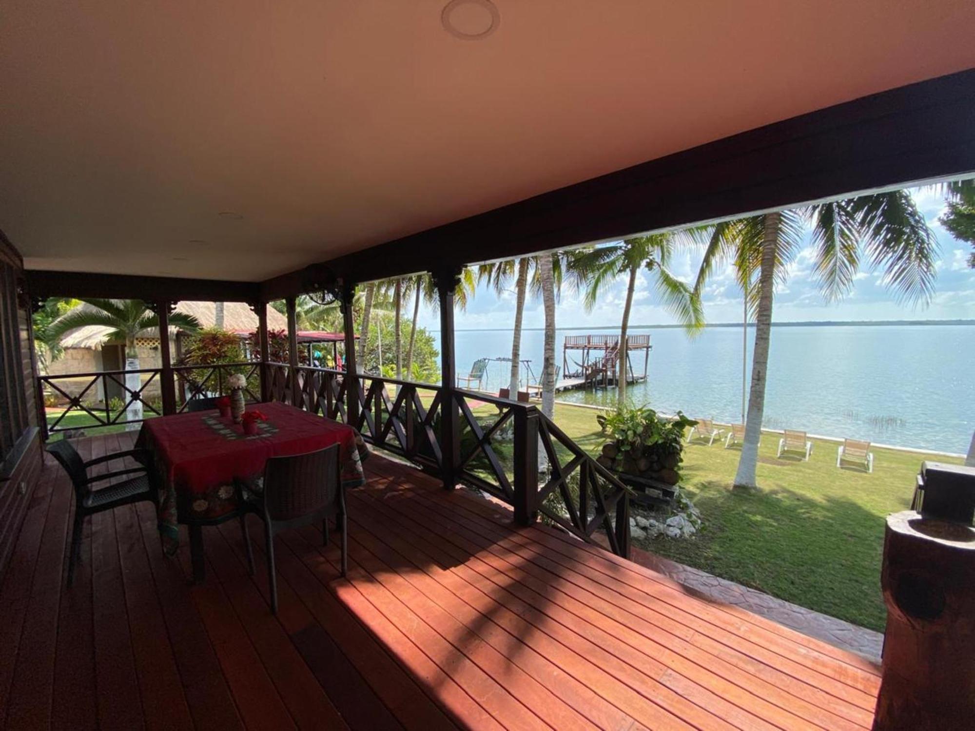Coras Place Bacalar Lagoon Front Номер фото